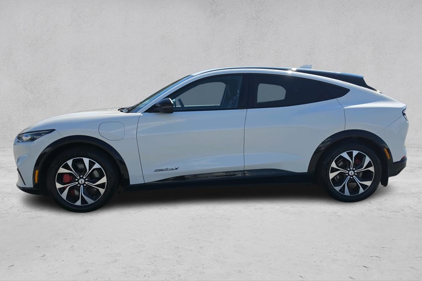 Bilde 2 av Ford Mustang Mach-E Long Range AWD LR/540KM WLTP/AWD/R.kamera/Skinn/Carplay++