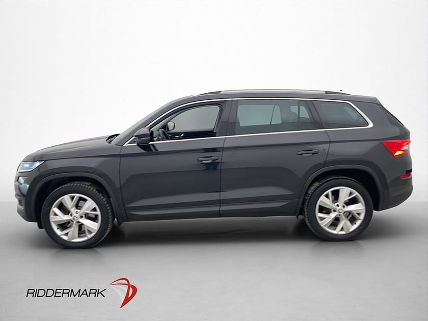 Bild 5 av Škoda Kodiaq 7-Seater Skoda TSI 4x4 7-Sits Businessline Pano Värm Kamera