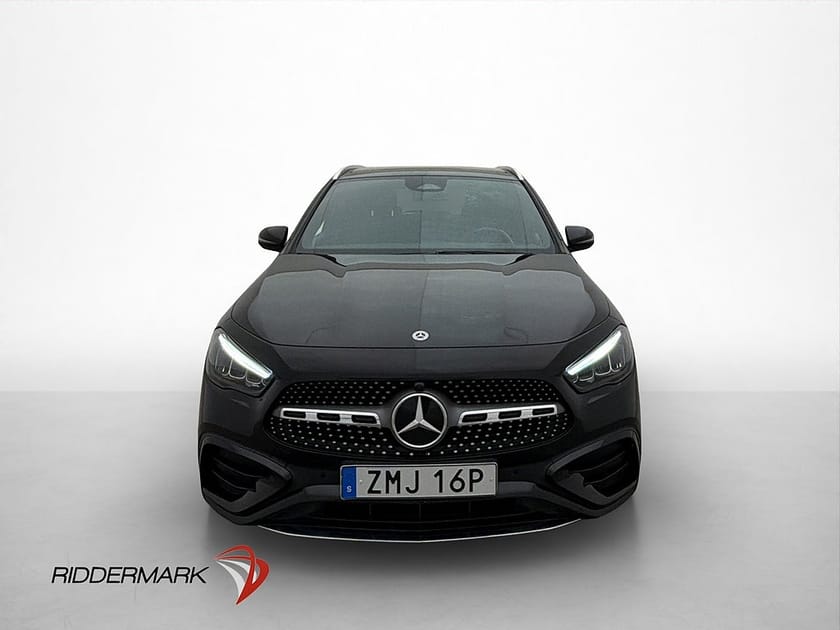 Bild 4 av Mercedes-Benz GLA 250 e AMG Pano Burmester Navi Kamera MOMS