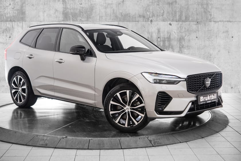 Bilde 2 av Volvo XC60 Recharge T6 Plus KROK|PANO|20"|TONEDE