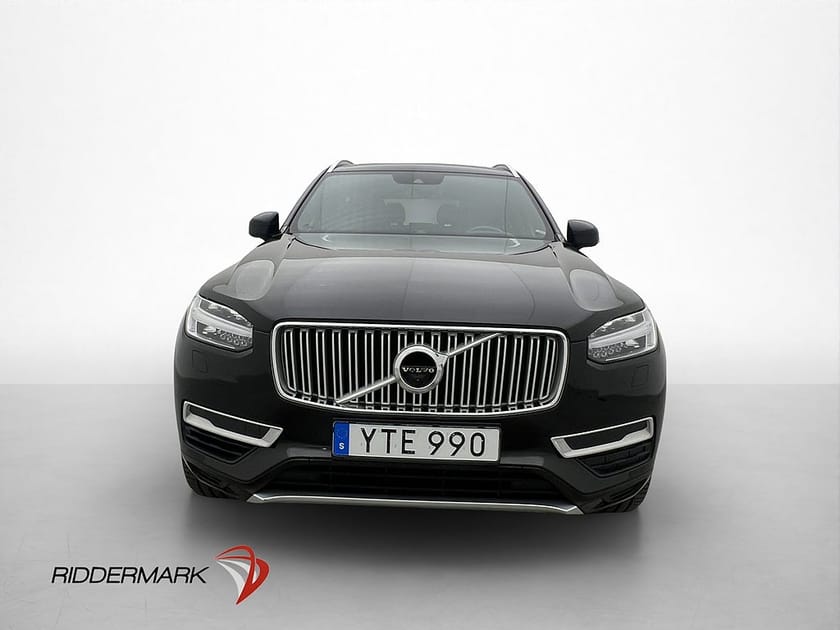 Bild 2 av Volvo XC90 7-seater T8 AWD Inscription 7-Sits Pano B&W HUD Luft Drag
