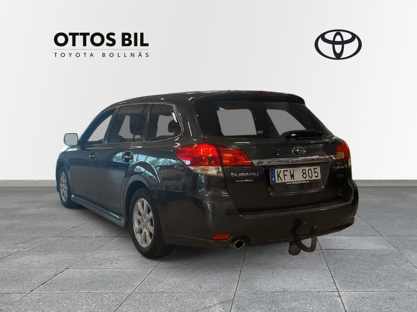 Bild 2 av Subaru Legacy Wagon 2.0 4WD Manuell, 150hk / V-hjul, Drag, MoK, Extraljus