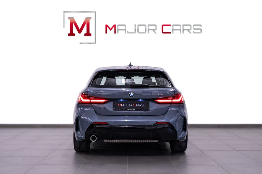 Bild 5 av BMW 118i M Sport / Ambient / PDC / LED / Shadowline 140hk