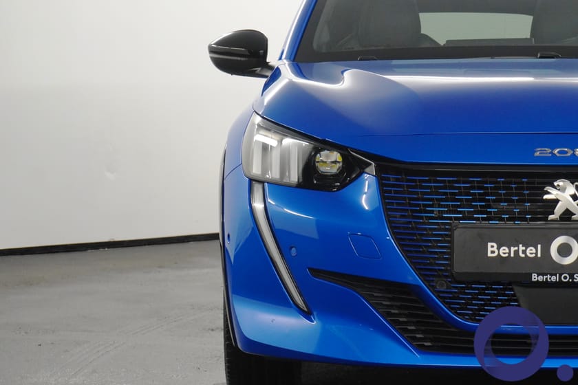 Bilde 4 av Peugeot e-208 GT 136 hk Panorama glasstak, Adaptiv Cruise