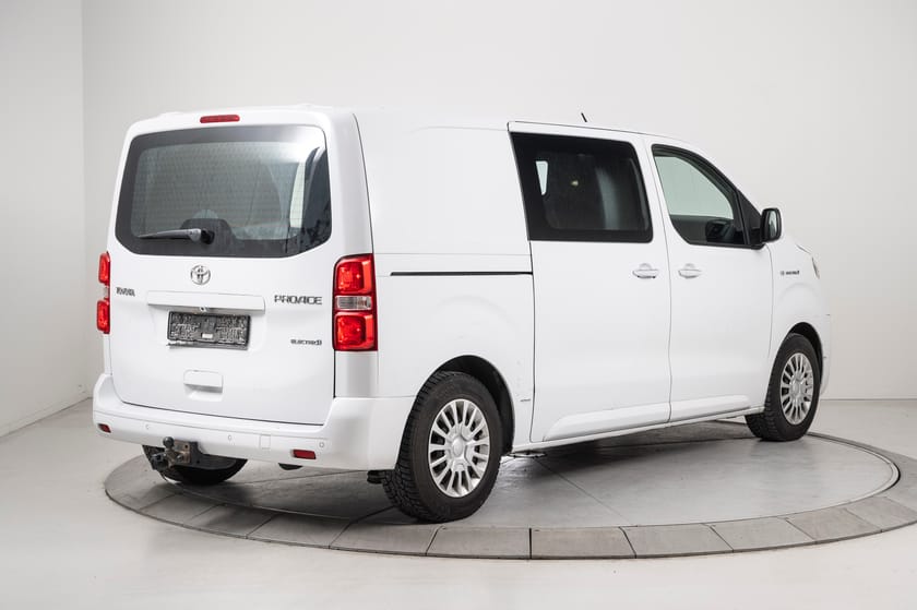 Bilde 3 av Toyota Proace Electric 75kWt Comfort L1H1 Auksjon! Les tekst!