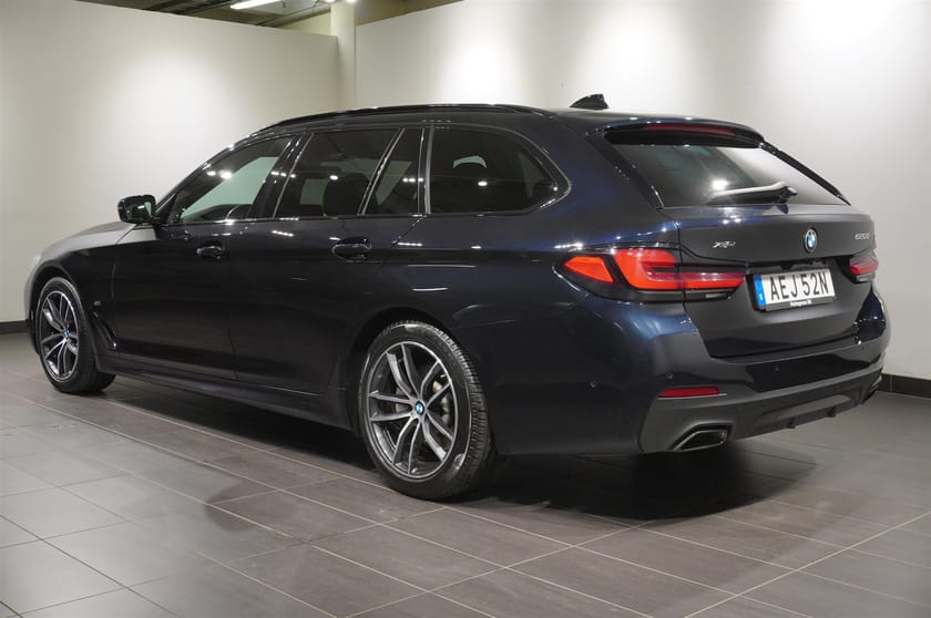 Bild 4 av BMW 520d xDrive Touring 3,95% M-Sport Värmare Drag HiFi