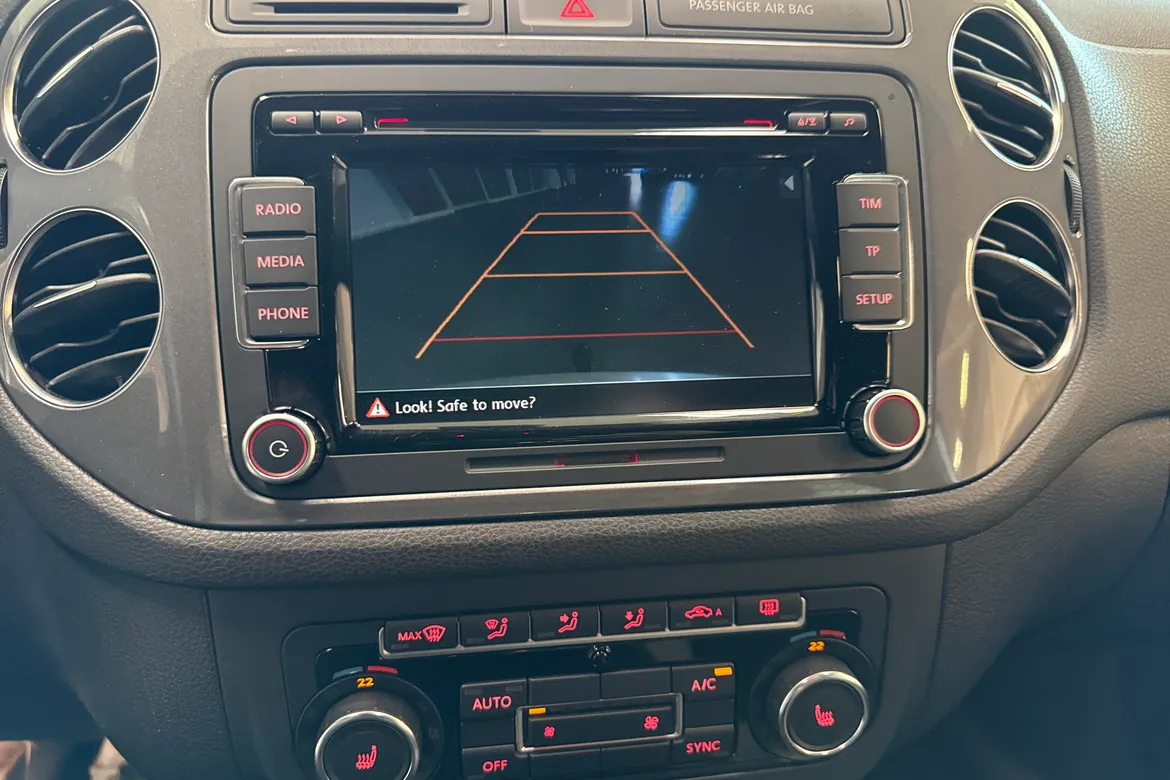 picture of a car
