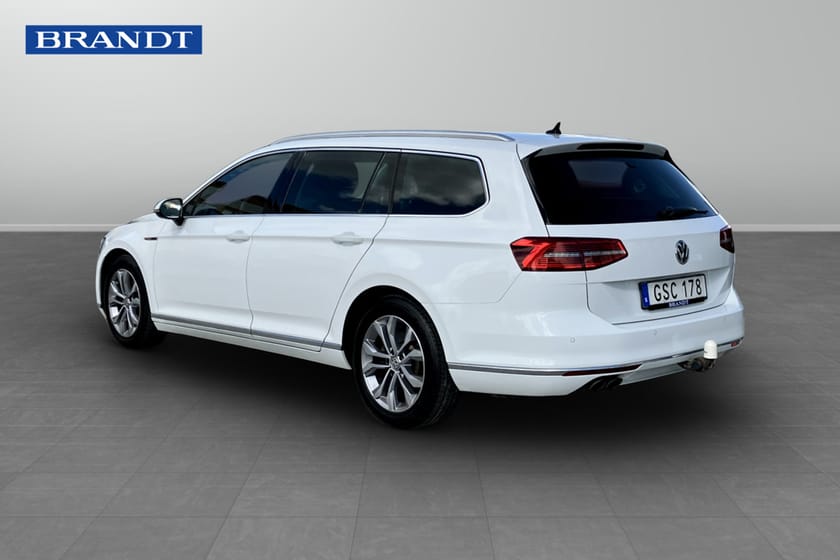Bild 2 av Volkswagen Passat Sportscombi 2.0 TDI SCR BMT 4Motion Executive 190hk