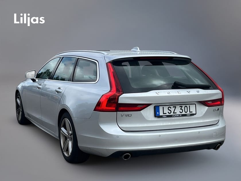 Bild 3 av Volvo V90 D4 AWD Momentum SE II