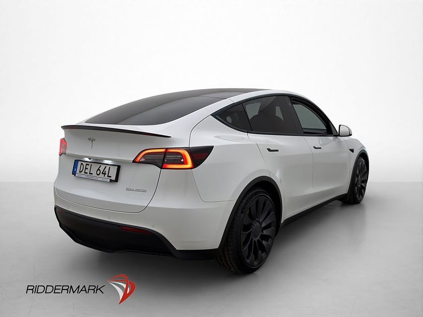 Bild 5 av Tesla Model Y Performance Autopilot Svensksåld