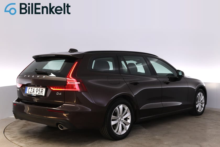 Bild 3 av Volvo V60 D4 Momentum D-Värme Carplay 5.522 mil