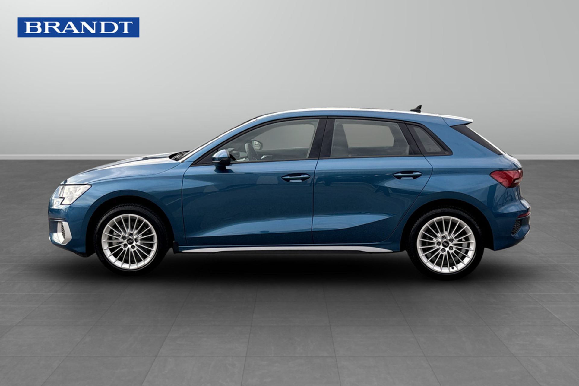 Audi A3 Sportback 35 TFSI 2023, bild 3/10