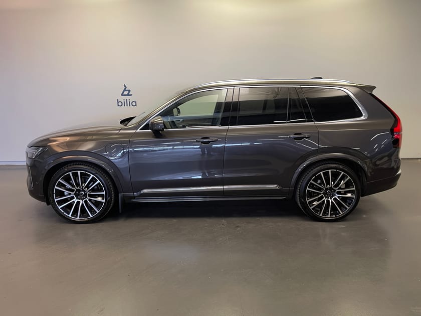 Bild 2 av Volvo XC90 T8 Ultra Bright / Luftfjädring / Ventilerat Nappaläder / Bower & Wilkins /