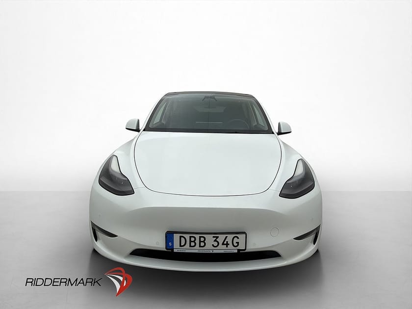 Bild 3 av Tesla Model Y Long Range AWD Autopilot Svensksåld Skinn