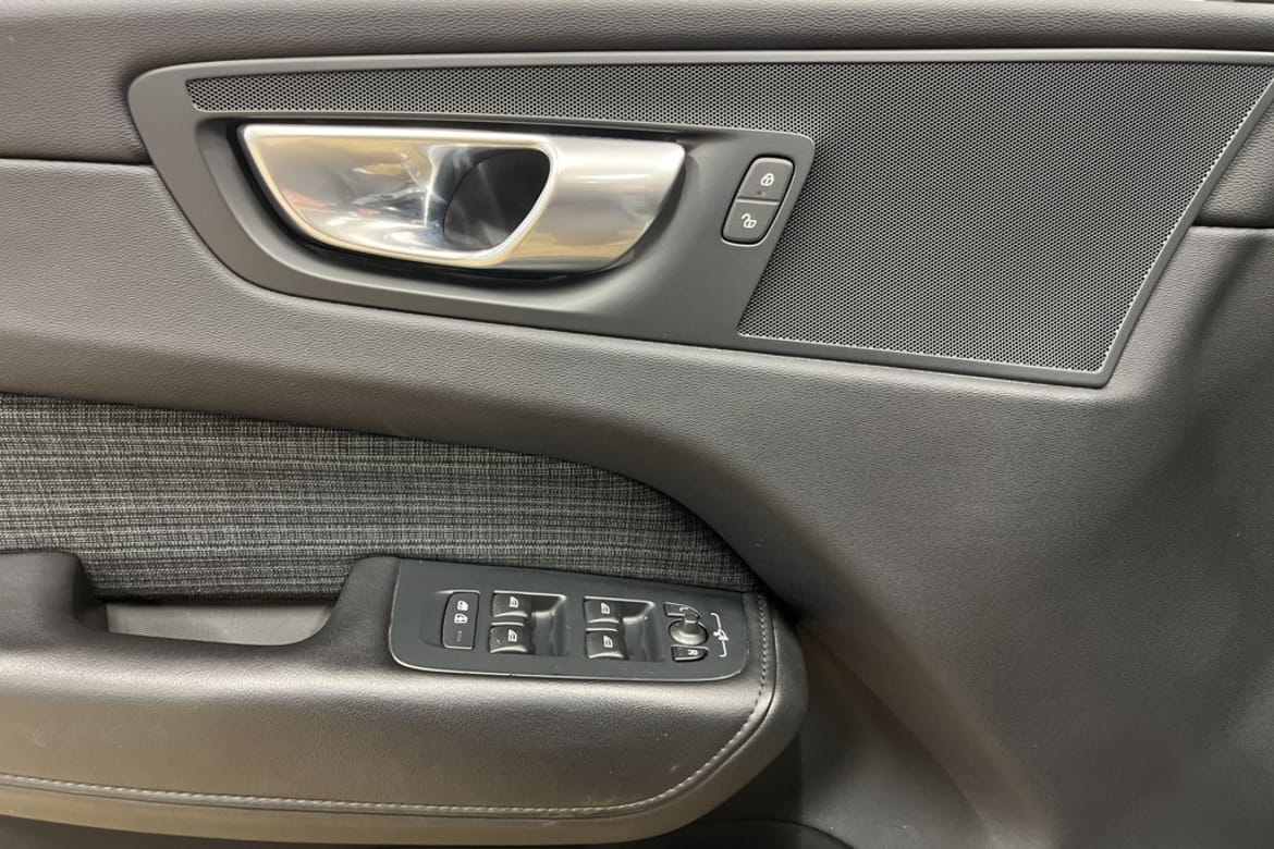 Volvo XC60 2024 - miniatyr 16