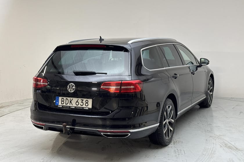 Bild 3 av Volkswagen Passat Variant GTE Plug-in-Hybrid SC Executive Business Drag
