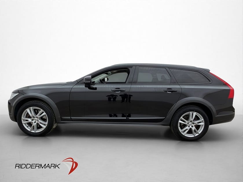 Bild 2 av Volvo V90 Cross Country D4 AWD Plus VOC Kamera Drag CarPlay