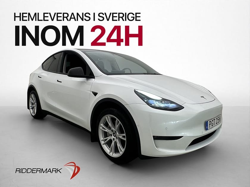 Bild 1 av Tesla Model Y Long Range AWD Svensksåld Värmepump Dragkrok