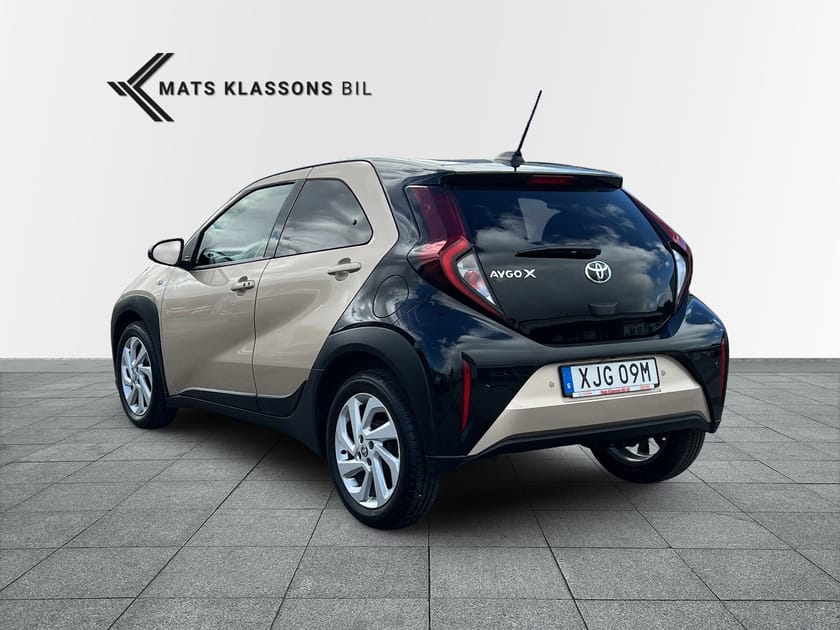 Bild 2 av Toyota Aygo X