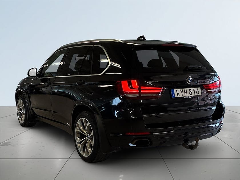 Bild 5 av BMW X5 xDrive40e Drag Mvärm Panorama Kamera Rattvärme S&V-däck