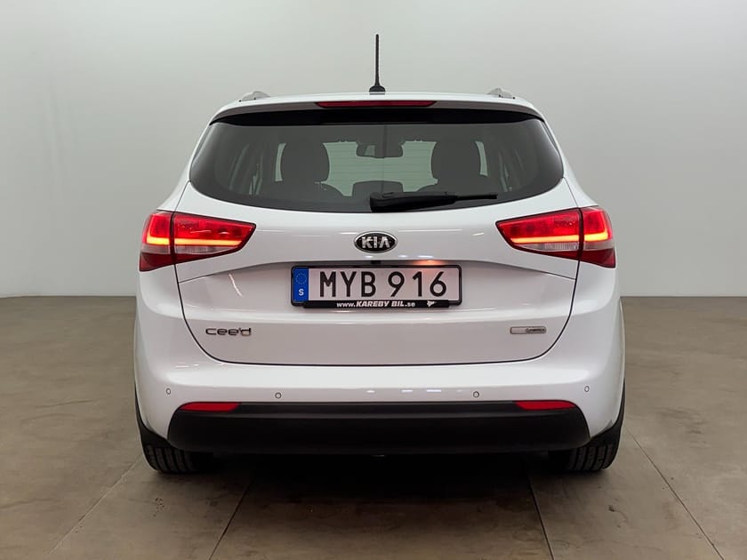 Bild 5 av Kia cee'd_sw SW 1.6 GDI 135hk Special Edition Backkamera Navi