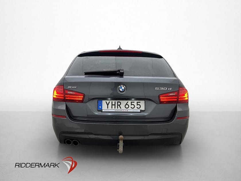 Bild 5 av BMW 530d xDrive Touring 530 258hk M Sport Pano D-Värm H/K Drag Kamera