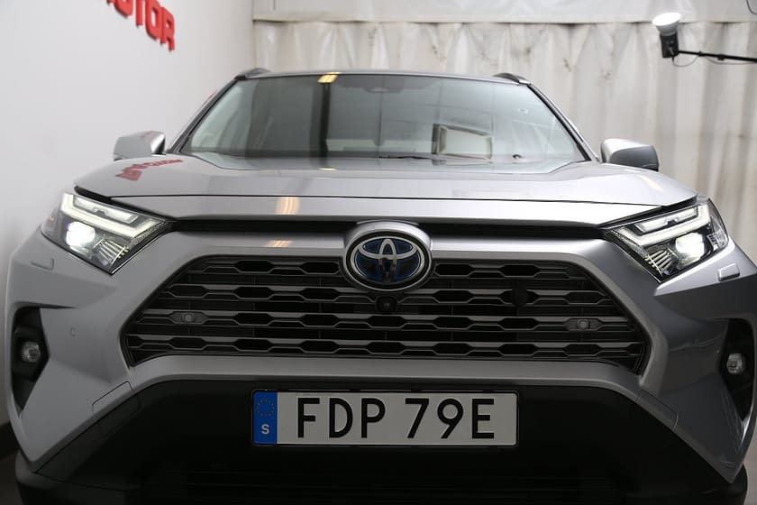 Bild 5 av Toyota RAV4 Hybrid AWD-i E-CVT Executive Premium 360° Motorv Drag