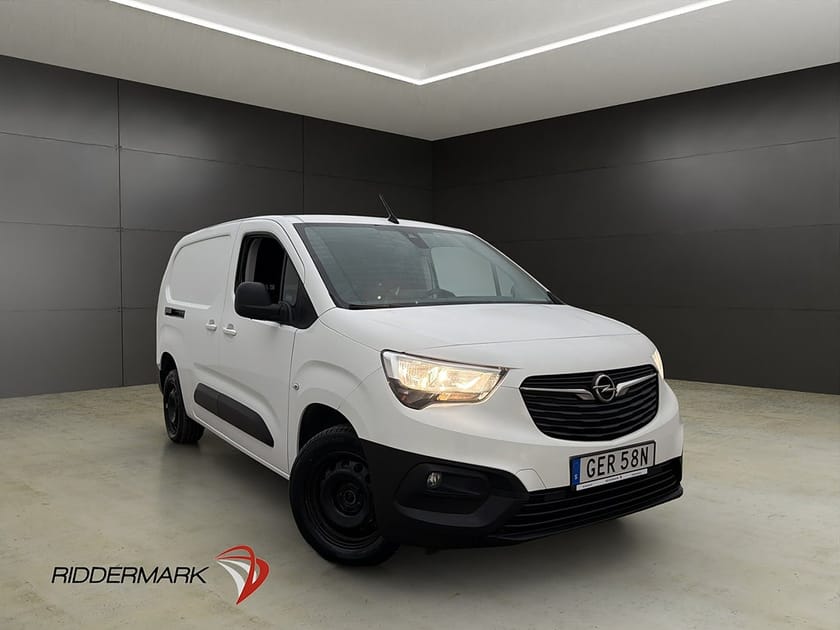 Bild 1 av Opel Combo Cargo XL L2 Värmare Drag B-Kamera CARPLAY Moms
