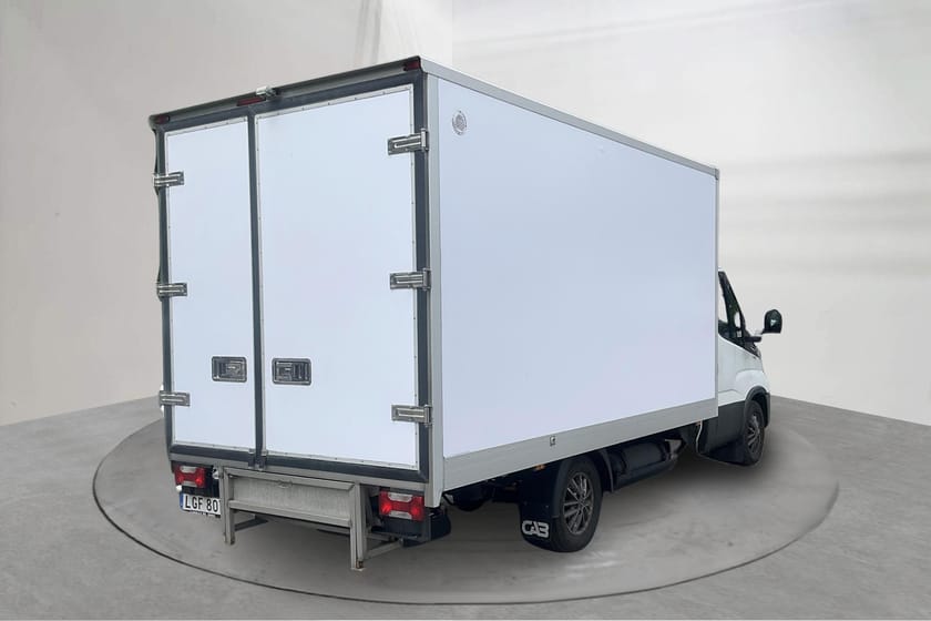 Bild 3 av Iveco Daily 35-NP Chassis Cab 35 3.0 CNG (136hk) 3-sits, Kamera