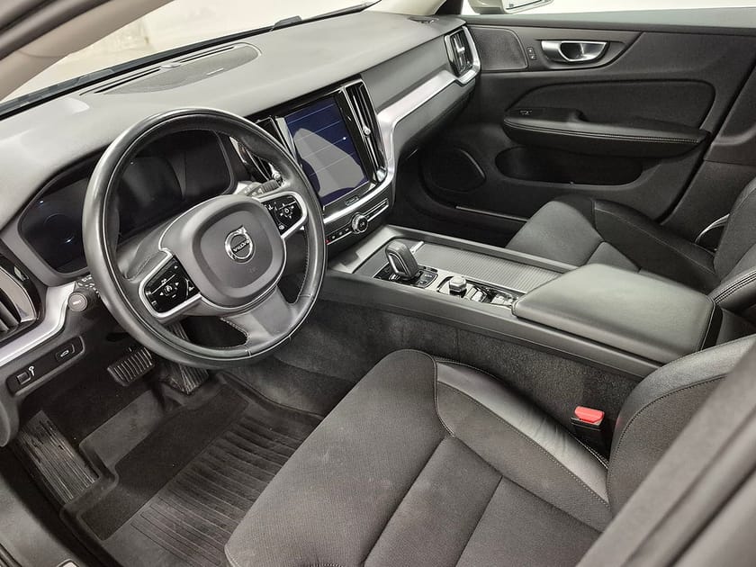 Bild 2 av Volvo V60 B4 MILDHYBRID 197HK Advanced