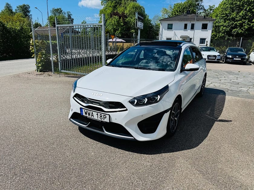 Bild 2 av Kia Ceed Sportswagon Plug-in Hybrid 141HK DCT ADVANCE PLUS