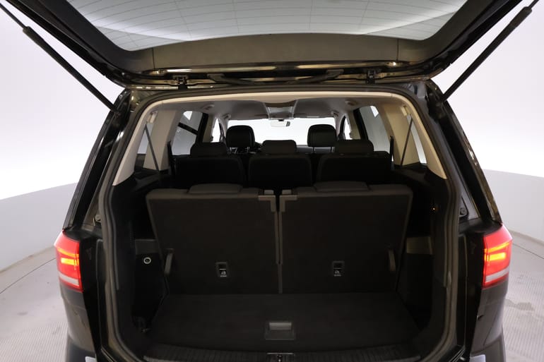 Bild 12 av bilen