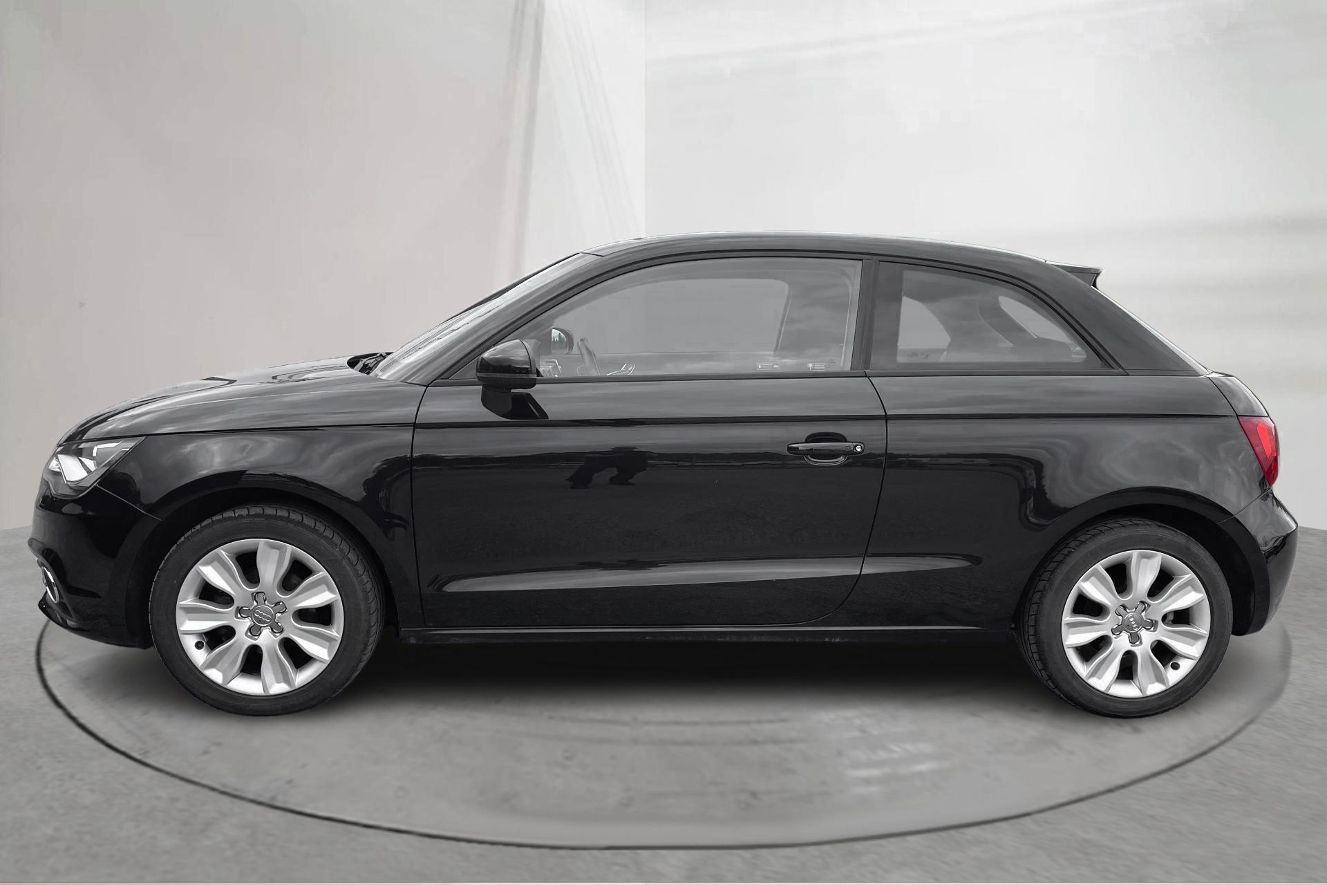 Audi A1 1.6 TDI 2012, bild 2/10