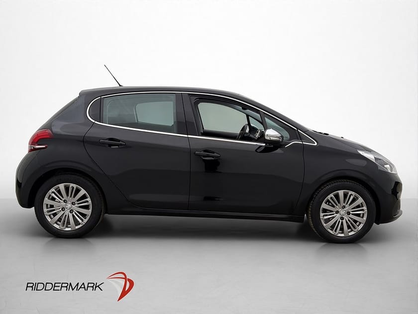 Bild 3 av Peugeot 208 1.2 PureTech Allure CarPlay Navi P-sensorer 83hk