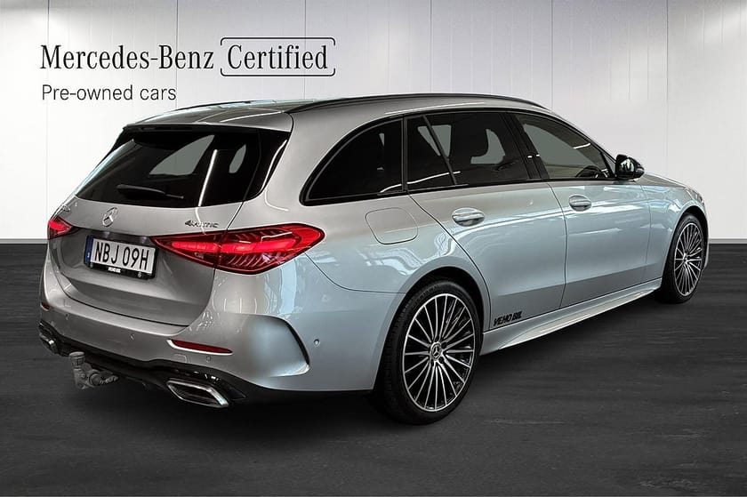 Bild 3 av Mercedes-Benz C 300 T de 4MATIC AMG Drag Burmester Minnesstolar Rattvärme