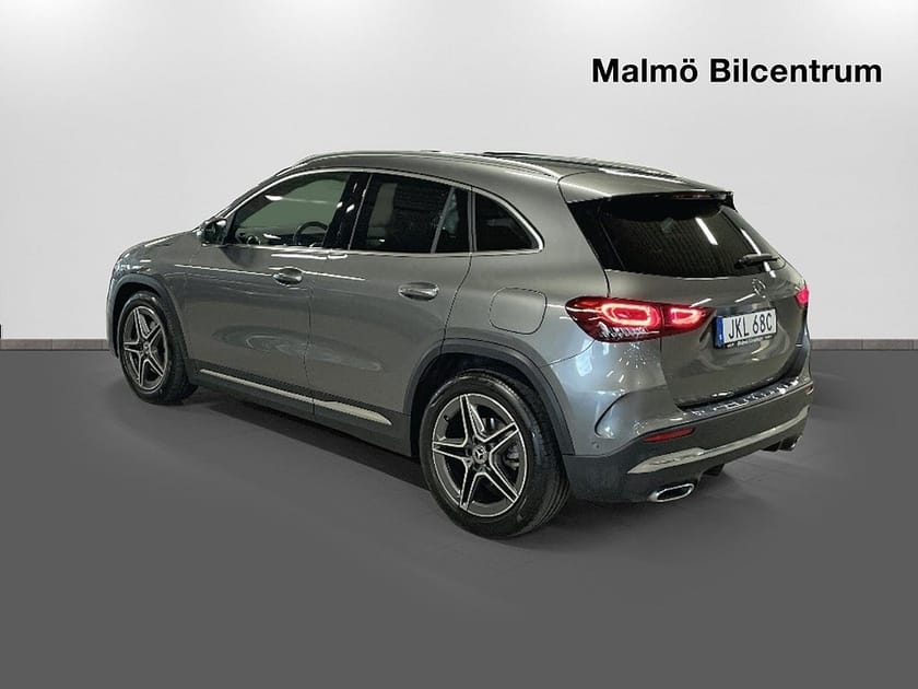 Bild 2 av Mercedes-Benz GLA 200 7G-DCT  163 hk AMG Line Dragkrok