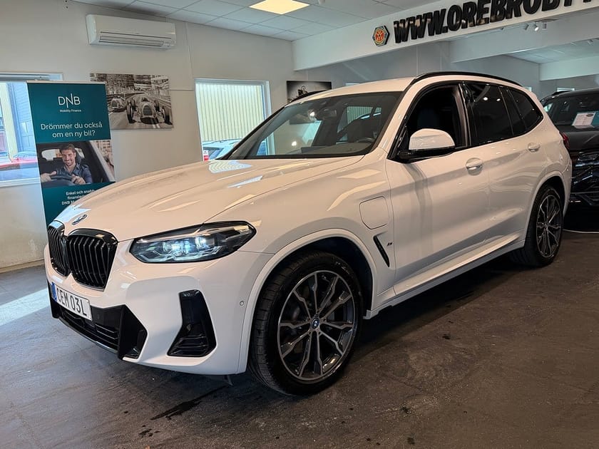 Bild 2 av BMW X3 xDrive30e Steptronic M Sport Drag Gps Skinn Moms SE UTR