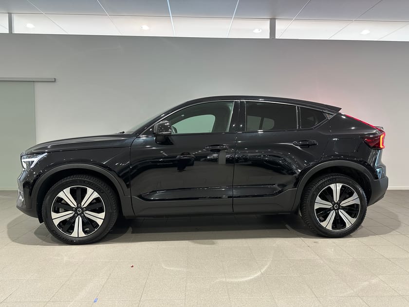 Bild 5 av Volvo C40 Recharge Core / Panoramaglastak / Navigation / Backkamera / 10.000kr tillbehör /