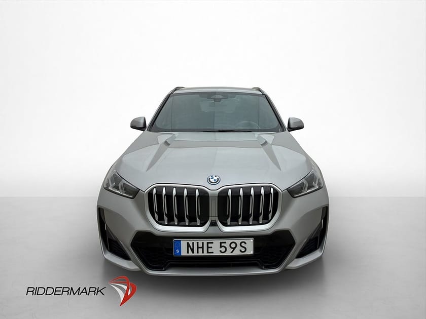 Bild 2 av BMW X1 xDrive30e M Sport Dragkrok Värmare H/K Wide 360° HUD