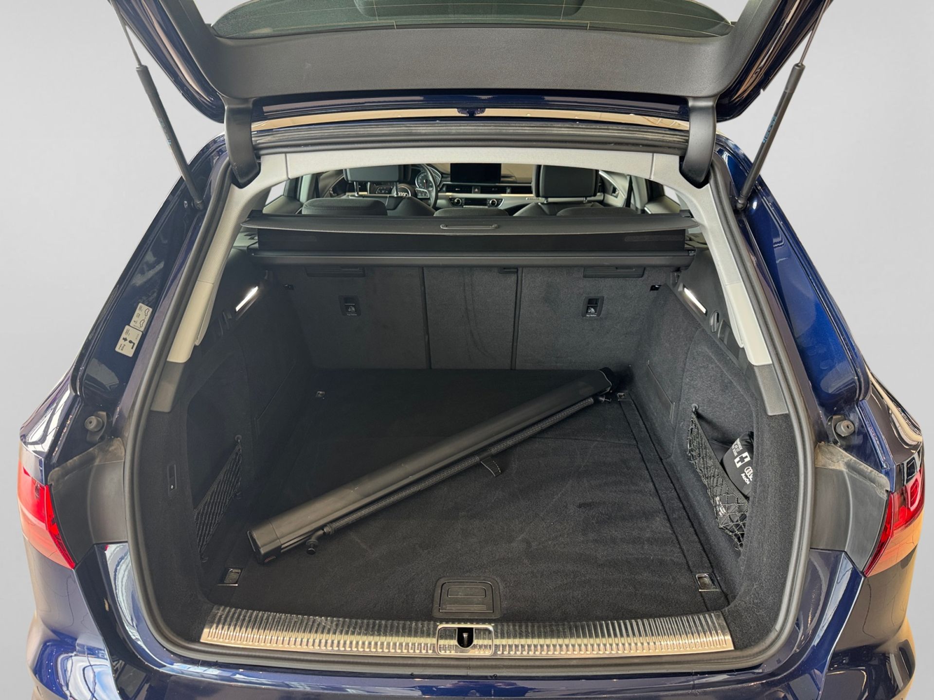 Audi A4 2.0 2020, kuva 4/10