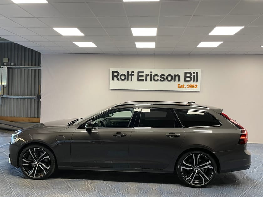 Bild 2 av Volvo V90 Recharge T8 R-Design Pro Edition