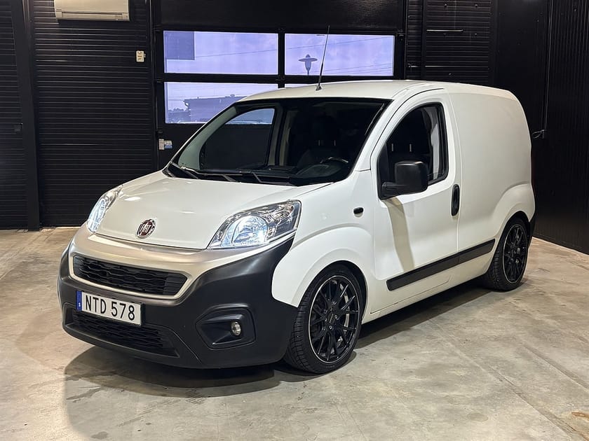 Bild 3 av Peugeot Bipper 1.3 HDi FAP (75hk) 17"