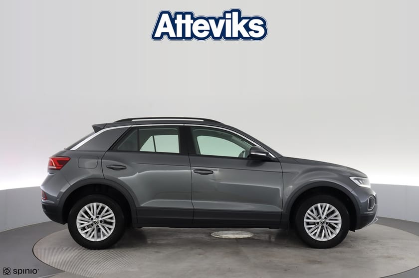 Bild 3 av Volkswagen T-Roc TSI 150hk DSG Drag Kamera App-Connect