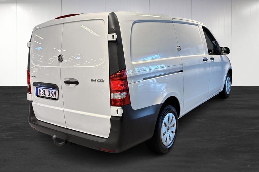 Bild 3 av Mercedes-Benz Vito 114 CDI 2.8t SKÅP LÅNG FIGHTER | Drag | Backkamera | Smartphone