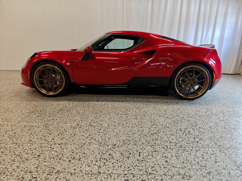 Bild 2 av Alfa Romeo 4C 1.75 TBi 16V TCT, 240hk, svensksåld