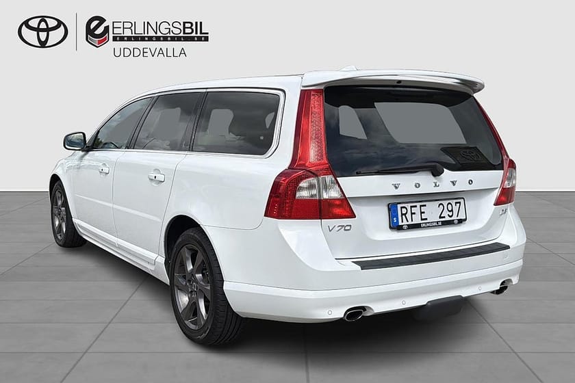 Bild 2 av Volvo V70 D5 AUT SUMMUM / FULLSERVAD / V-HJUL