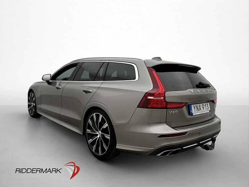 Bild 5 av Volvo V60 T6 AWD 310hk Inscription Pano H/K HuD BLIS Drag