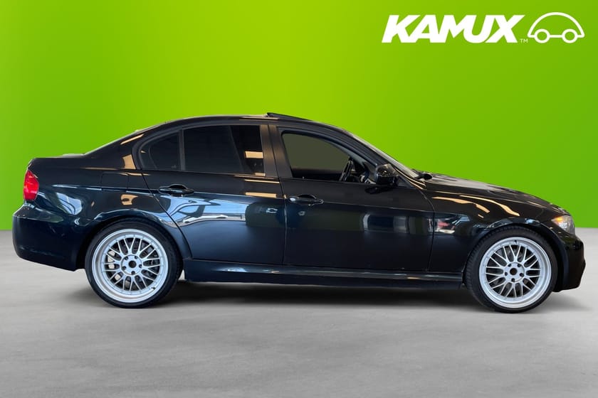 Bild 2 av BMW 320d Sedan M-sport Taklucka HalvLäder Facelift Shadow Aut