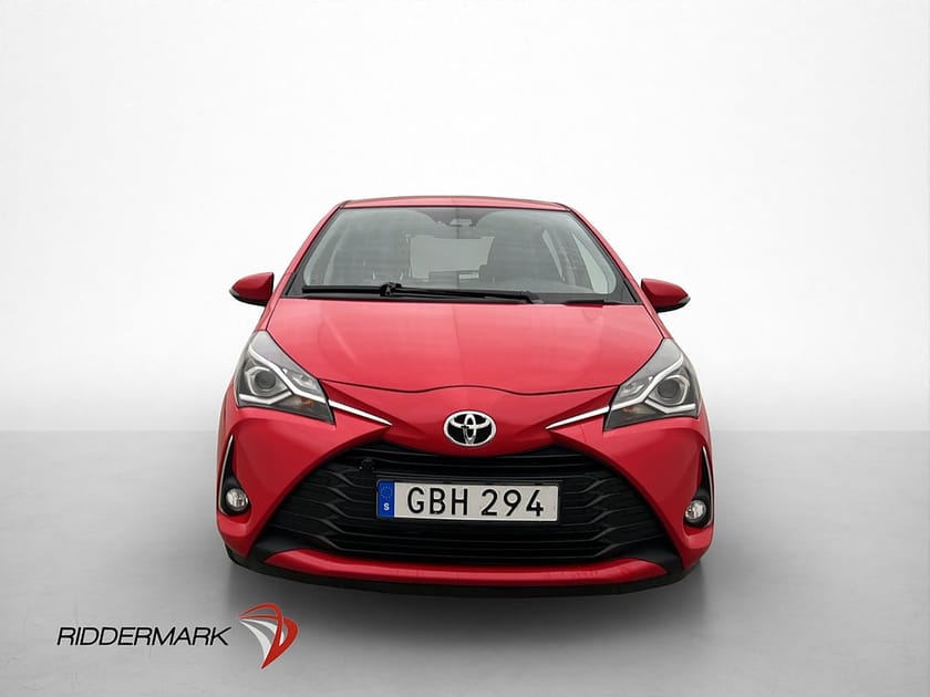Bild 2 av Toyota Yaris 1.5 VVT-iE 111hk B-Kamera M-Värmare Bluetooth