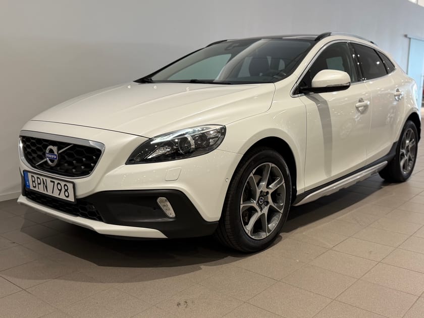 Bild 1 av Volvo V40 Cross Country T4 Ocean R BE PRO